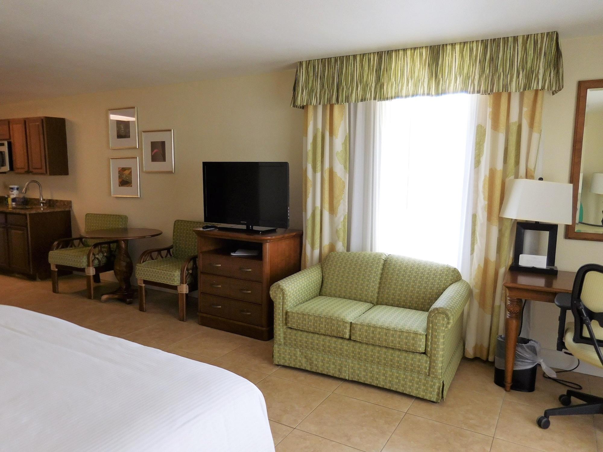 Wyndham Garden Fort Myers Beach Hotel Екстериор снимка